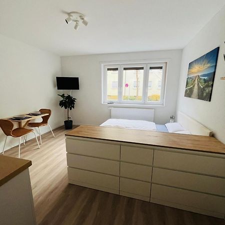 Black Forest City Apartment Mit Kostenlosem Parkplatz Freiburg im Breisgau Exteriör bild